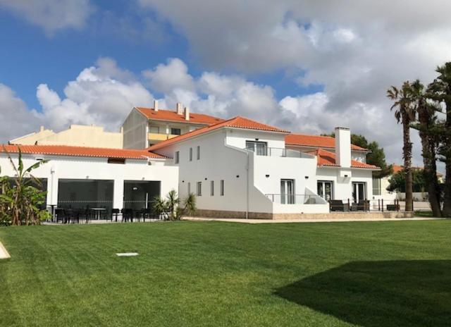 Silver Seahorse Garden Retreat Hotel Peniche Exterior photo